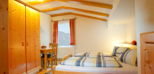 Schlafzimmer - Ferienwohnung in Gastein - Bauernhof Tofererhof